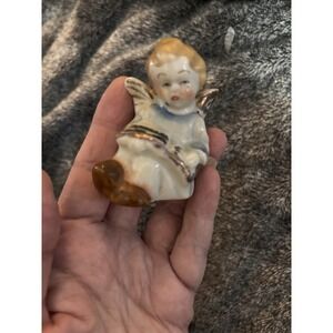 Angel With Wings Reading Book